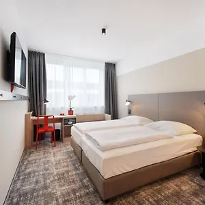 Wyndham Garden Messe **** Munich