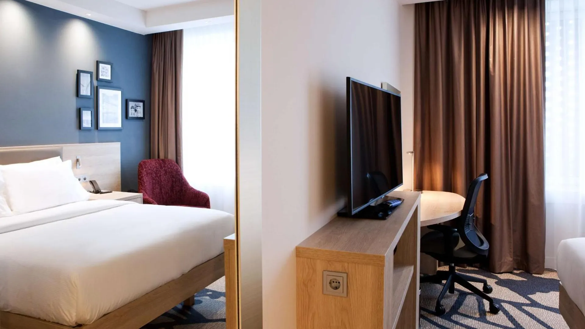 Hampton By Hilton Munich City Center East 3*,  Tyskland