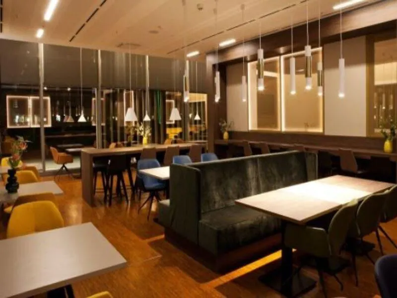 Hampton By Hilton Munich City Center East מלון